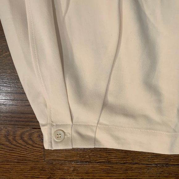 Calvin Klein 100% wool skirt in cream shade - Picture 2 of 6